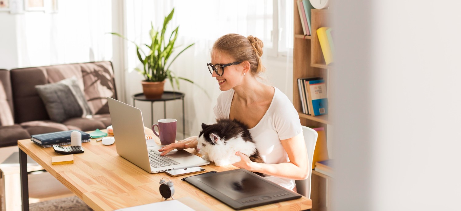 Menstruační pomůcky na home office