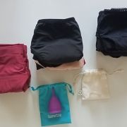 Proč si kupovat černé menstruační kalhotky, když můžu mít barevné?